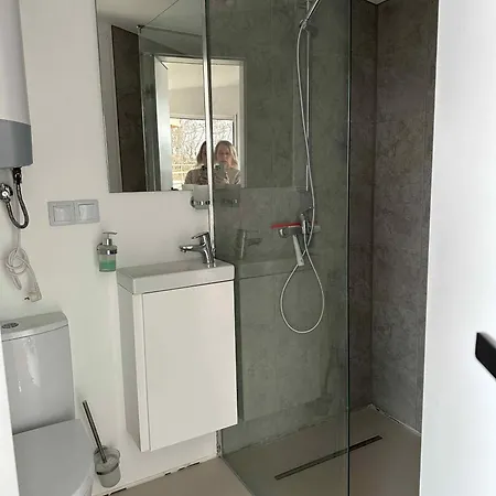 Cozy Tiny House In Nature - A Apartamento